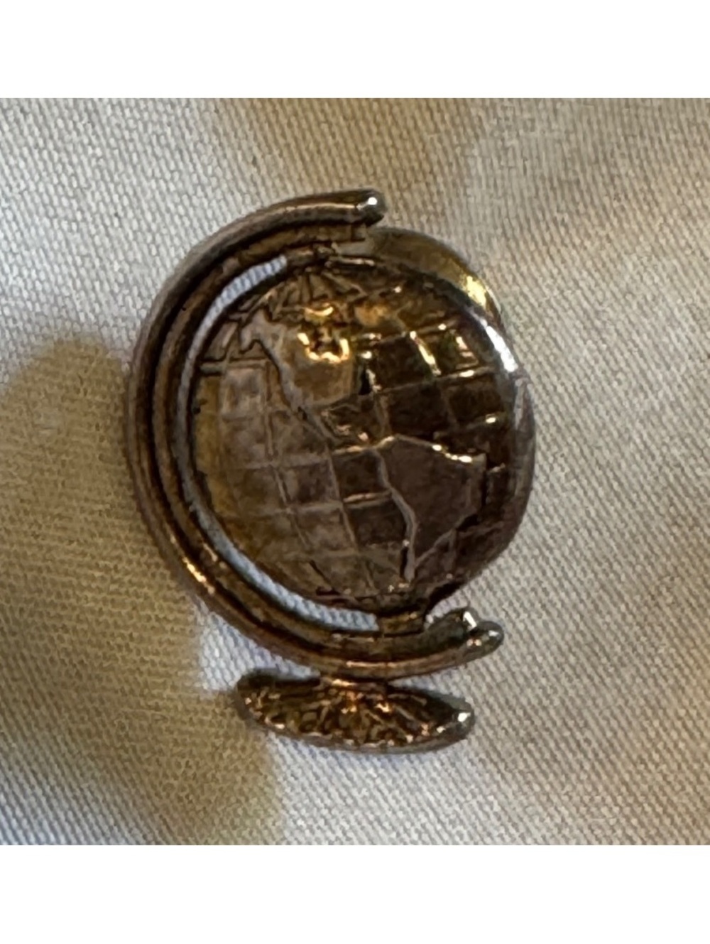 Vintage Silver Tone Desk Globe Lapel Pin Retro Map Travel Gift